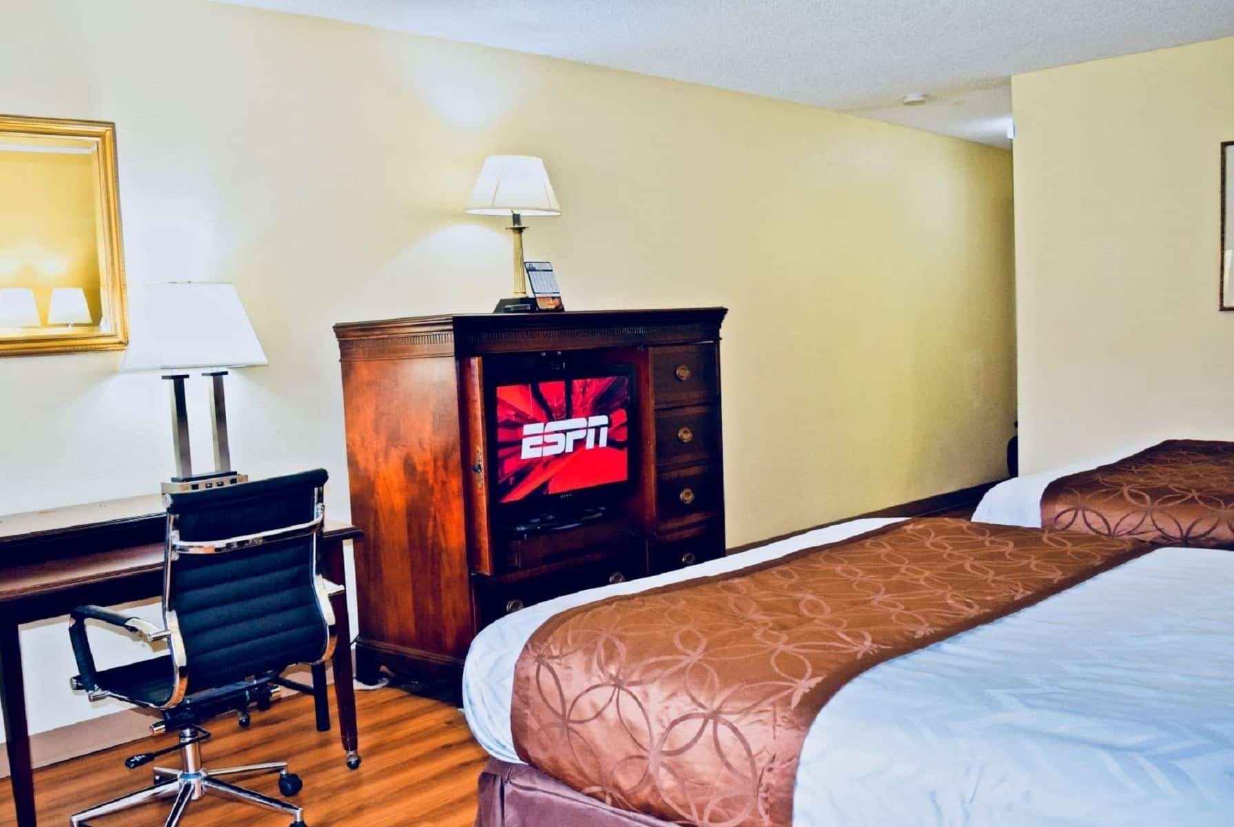 Days Inn By Wyndham Burleson Ft. Worth Buitenkant foto